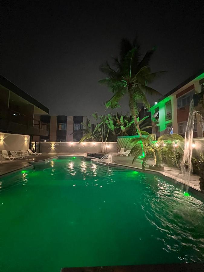 Marmeu Tropical Apartment กัวรูจา ภายนอก รูปภาพ